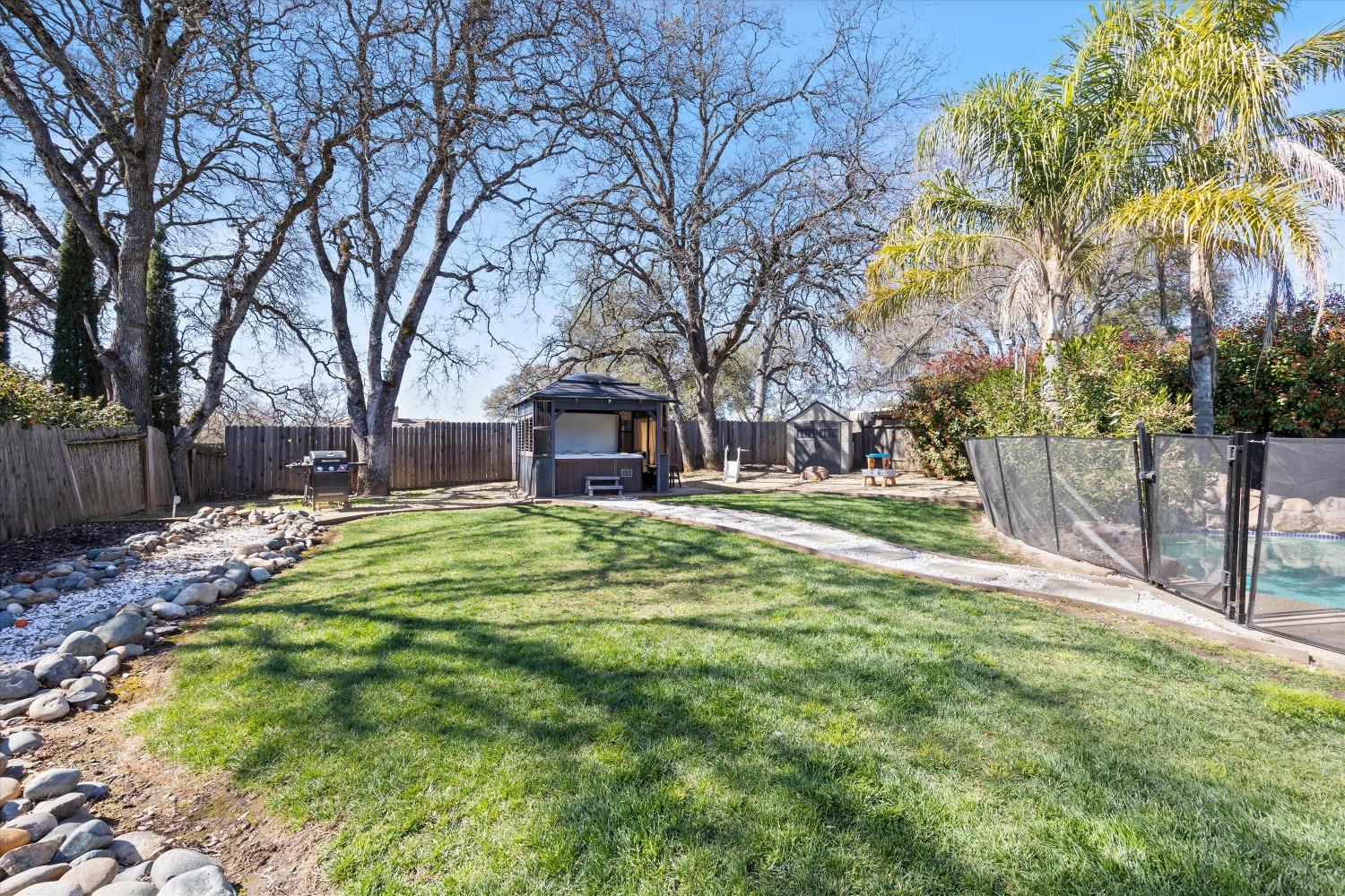 3930 Magnolia Hills Drive