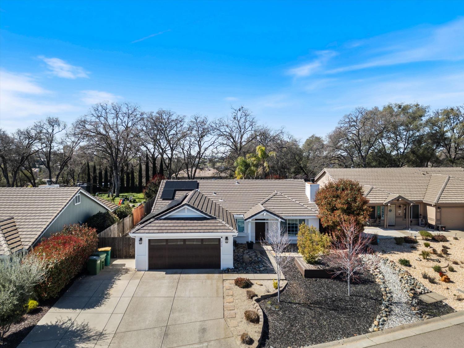 3930 Magnolia Hills Drive