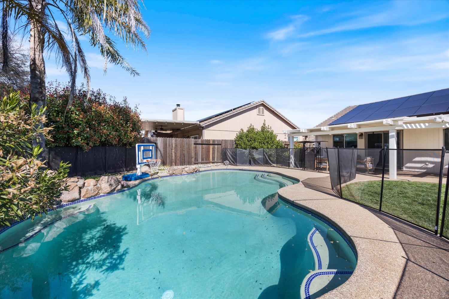 3930 Magnolia Hills Drive