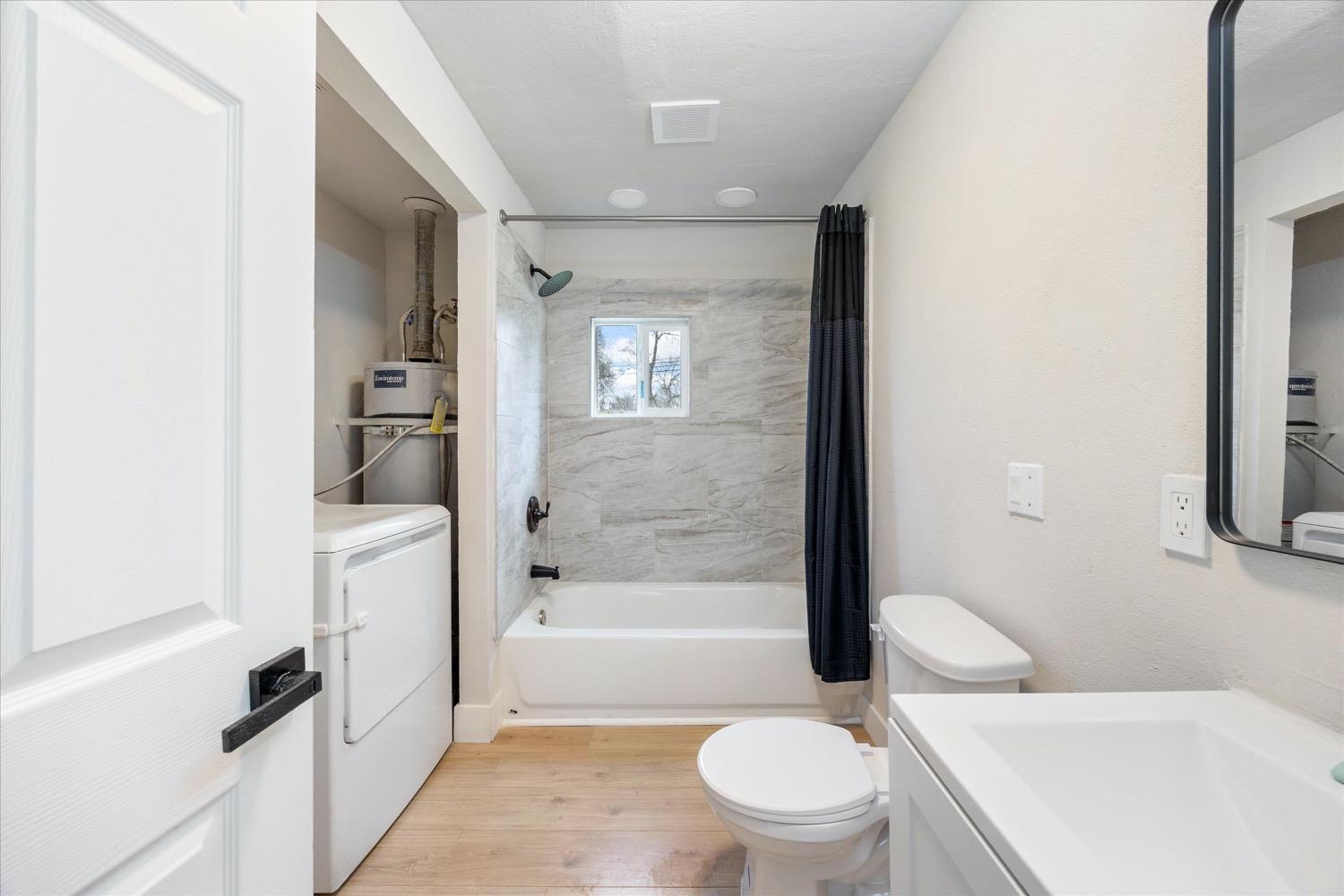 5879 Riverside Drive A