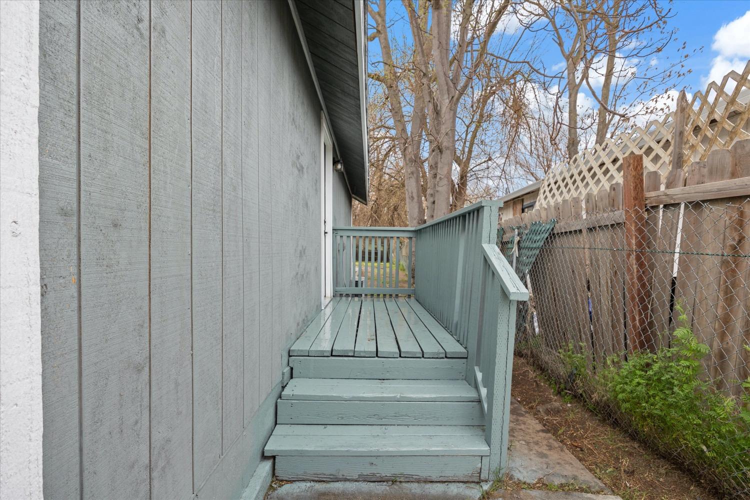 5879 Riverside Drive A