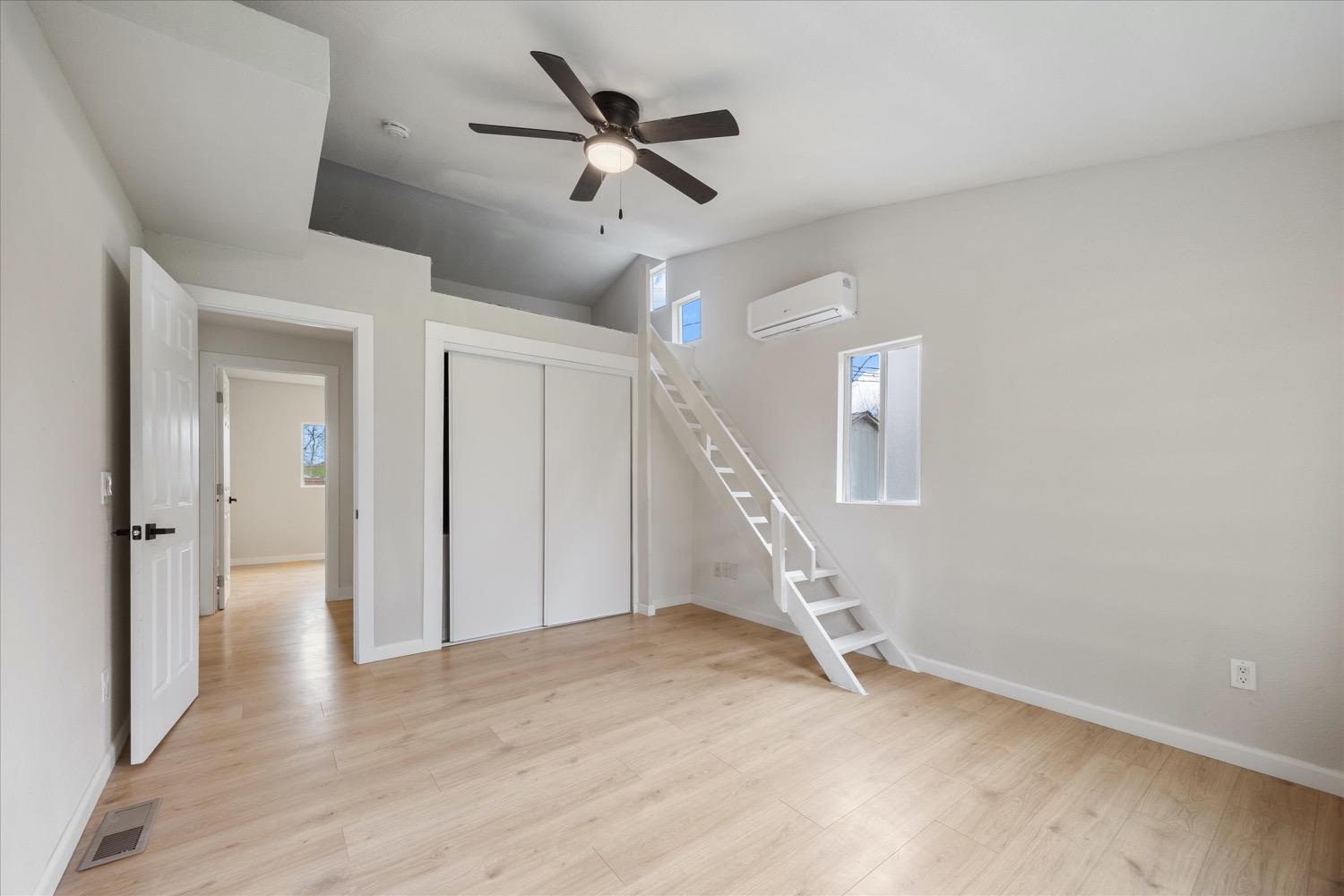 5879 Riverside Drive A