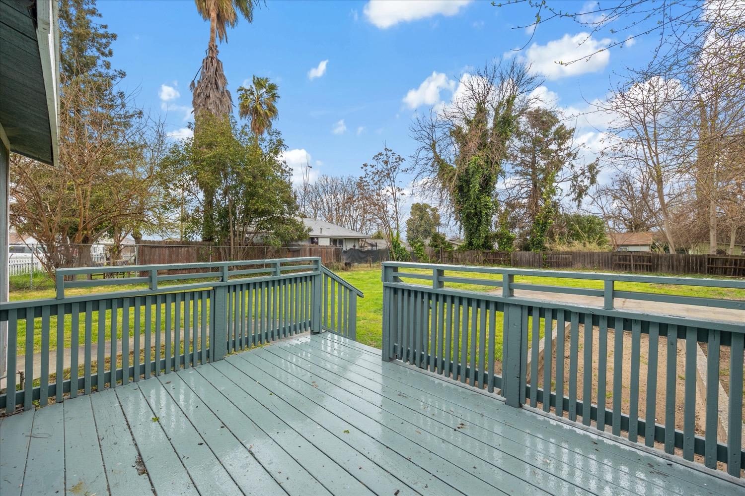 5879 Riverside Drive A