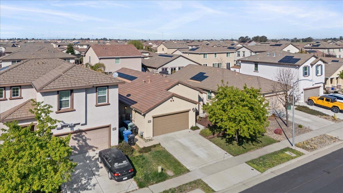 7448 Morning Hills Street