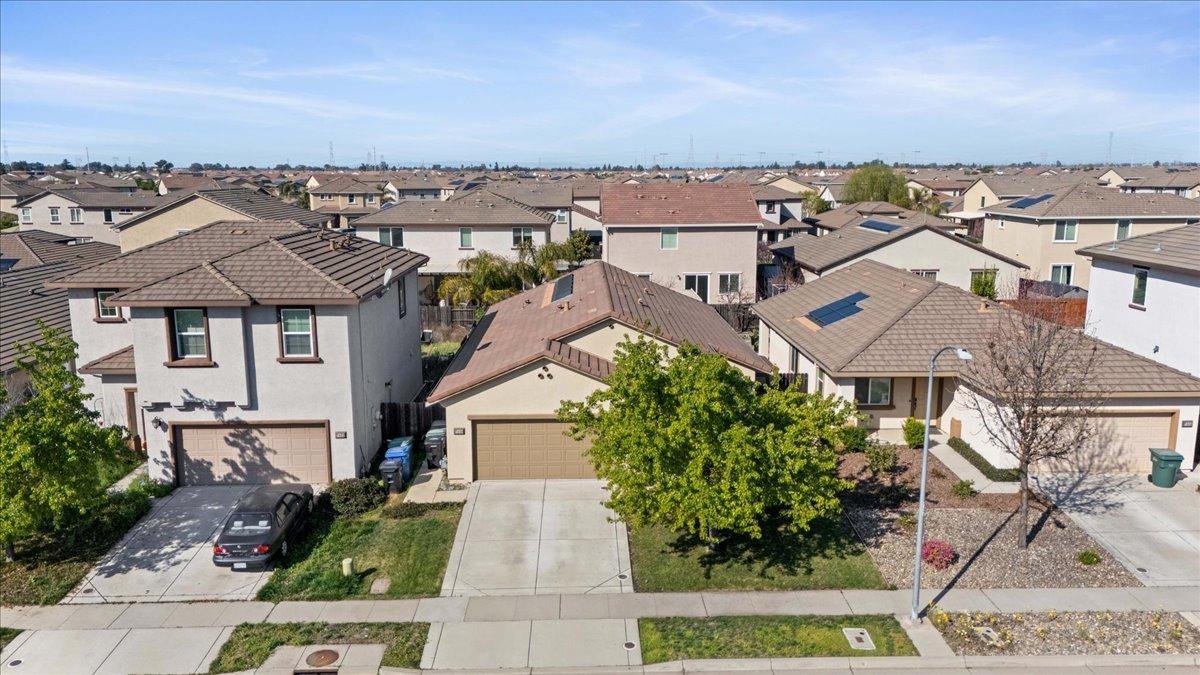 7448 Morning Hills Street