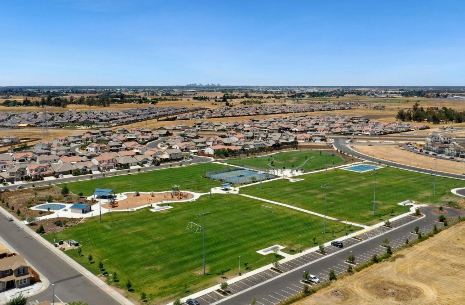 7448 Morning Hills Street