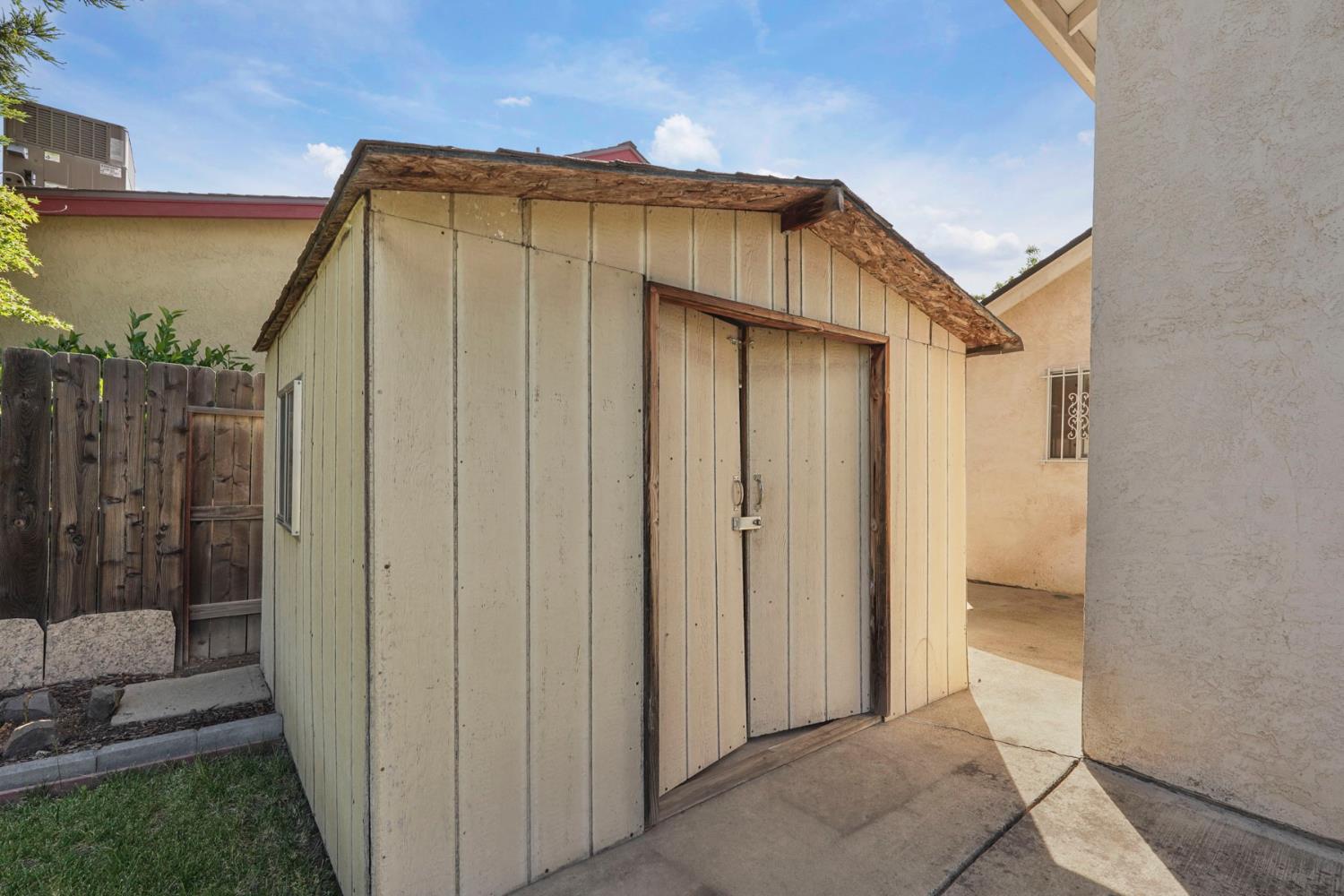 5329 Barbados Circle
