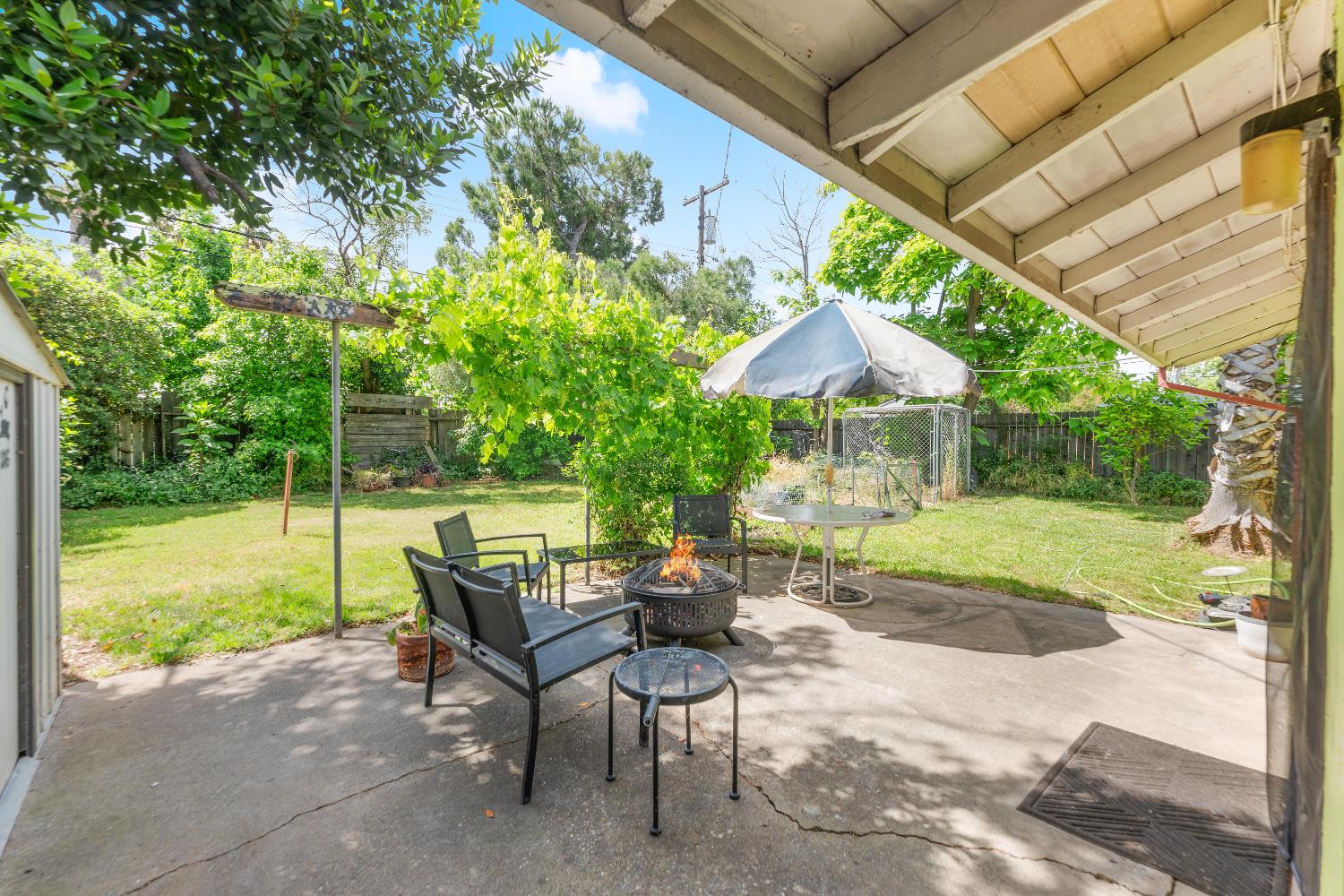 1309 Gladstone Drive