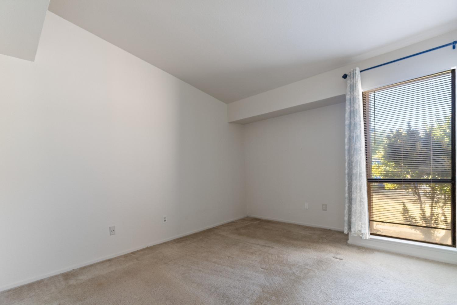 2013 Montauban Court