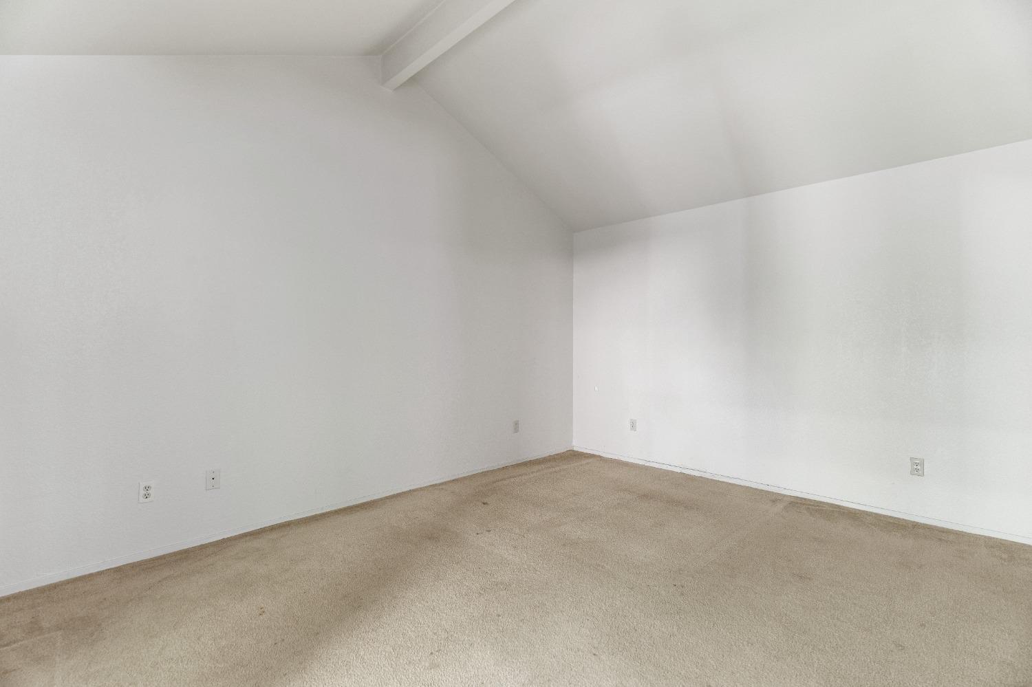 2013 Montauban Court