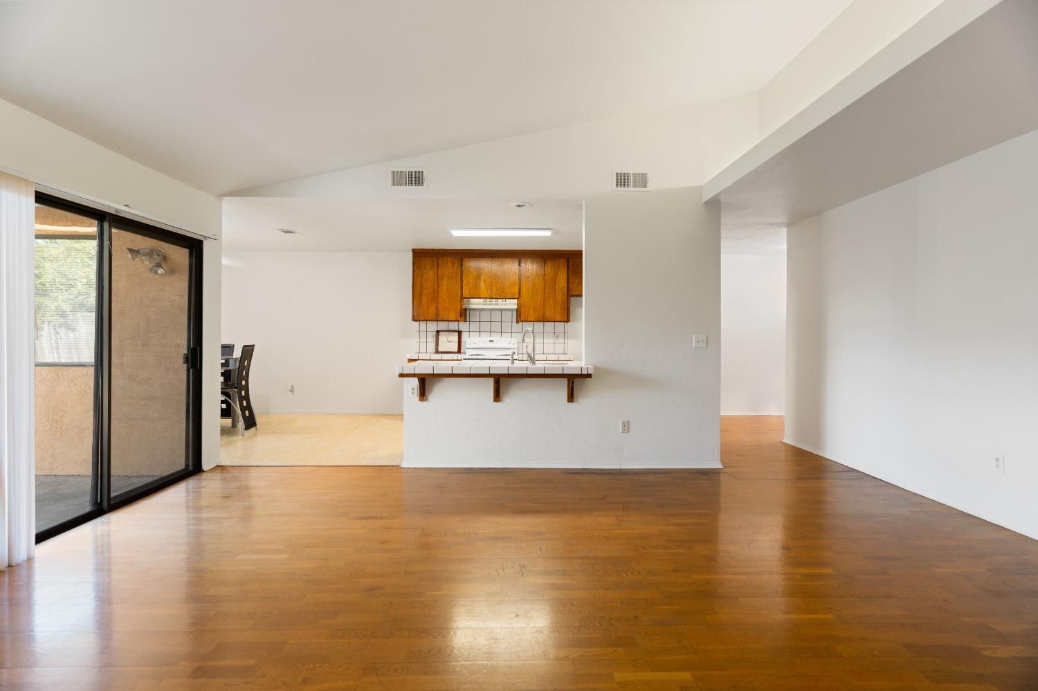 2013 Montauban Court