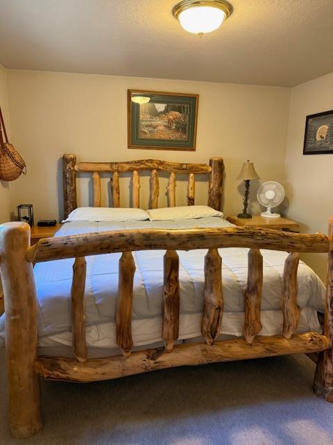 814 Capistrano Avenue