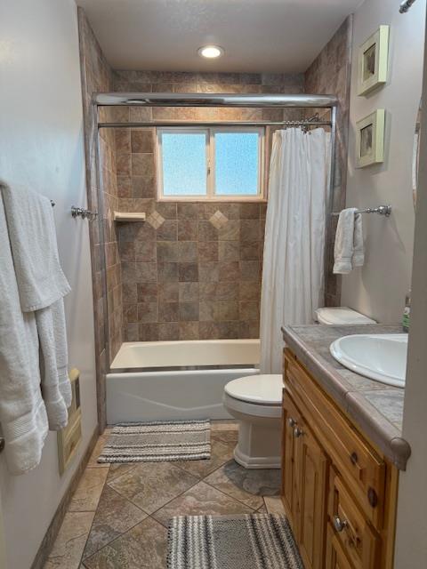 814 Capistrano Avenue