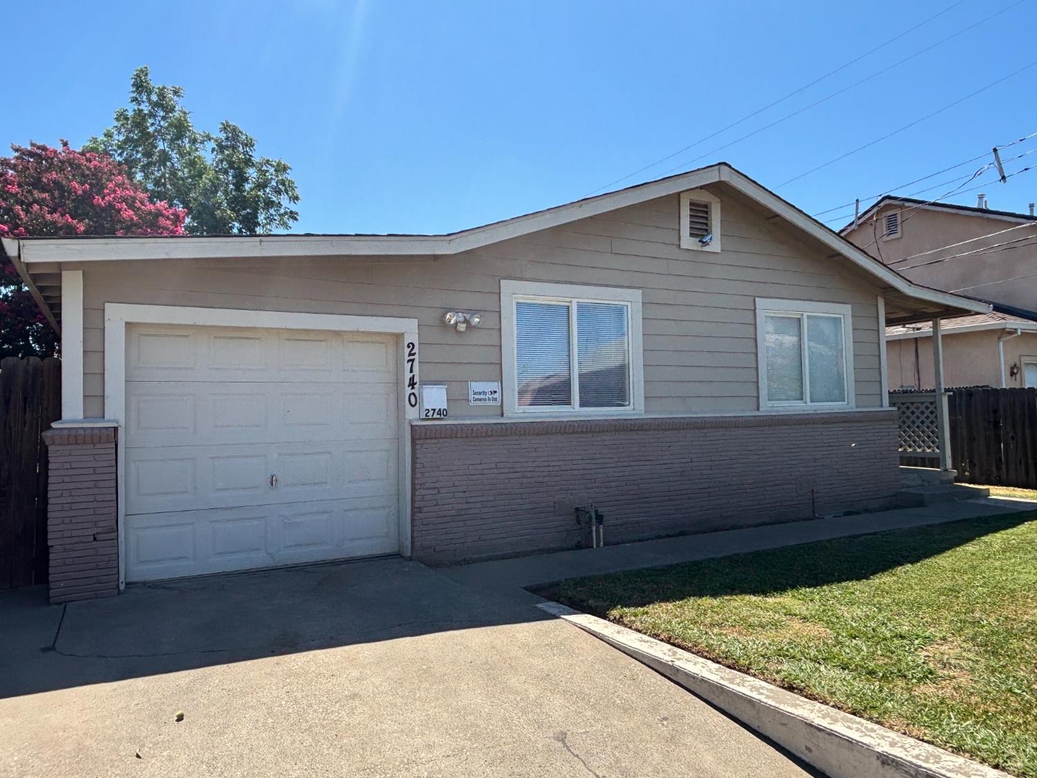 2740 Fairfield Street