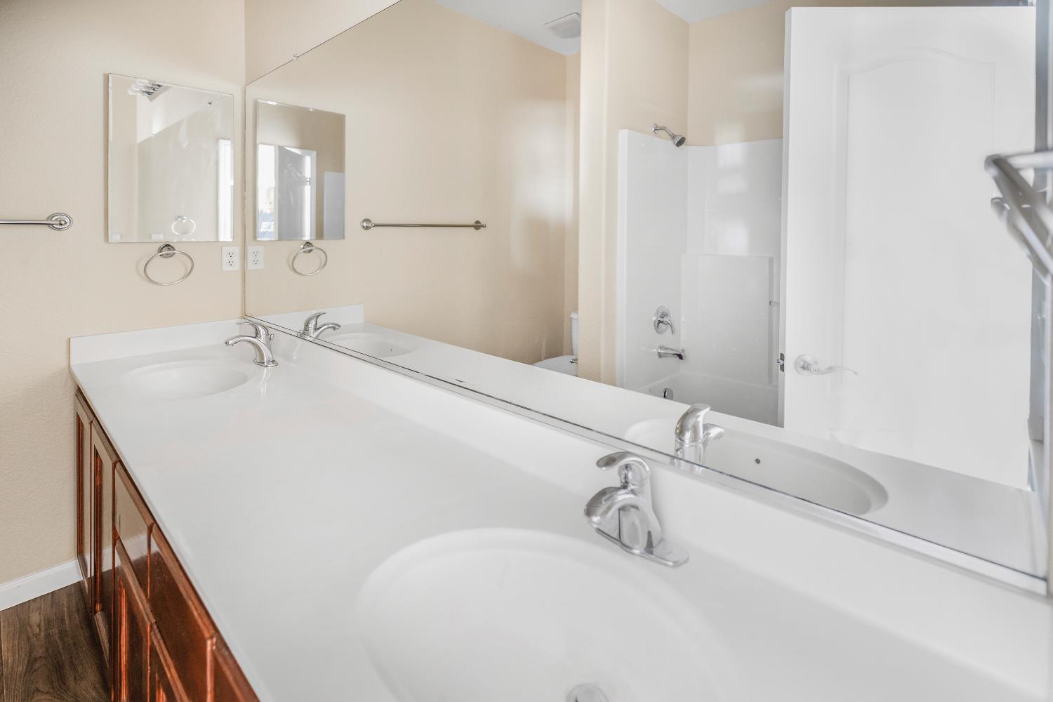 1337 Emerald Oak Road