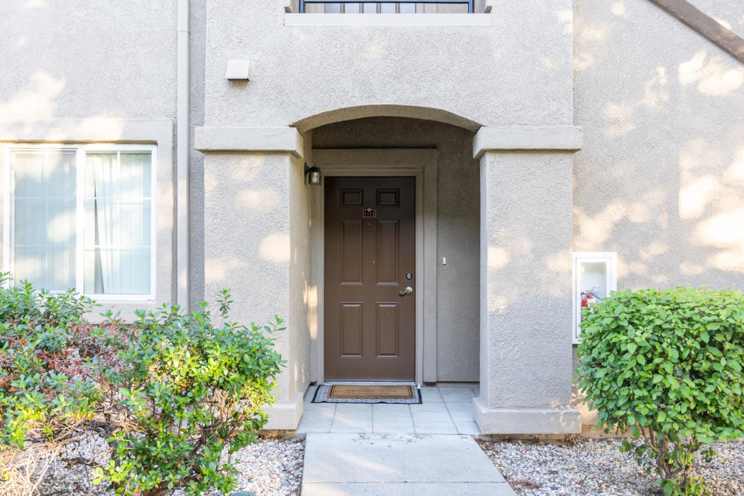 4200 E Commerce Way 1113