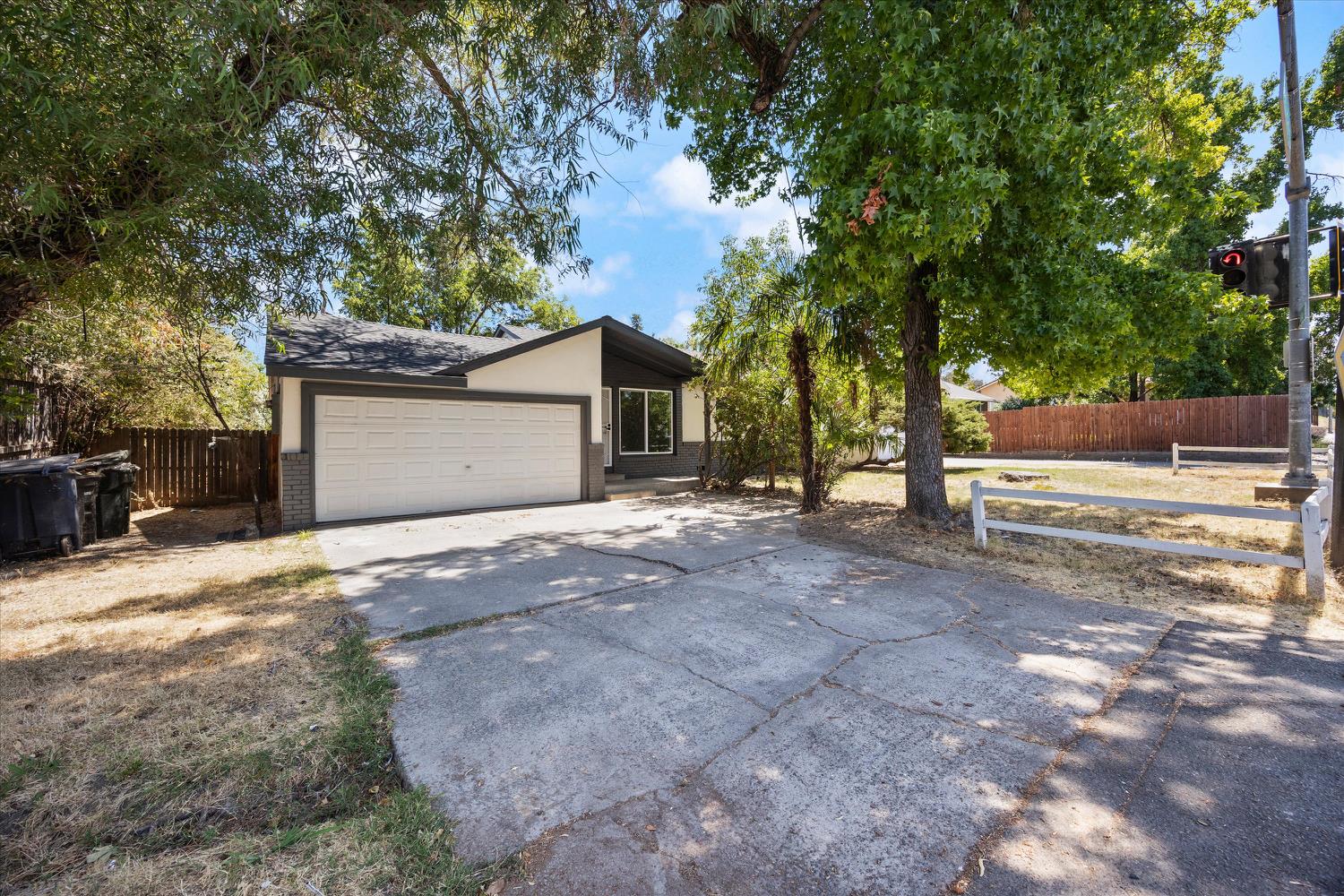 6018 San Juan Avenue