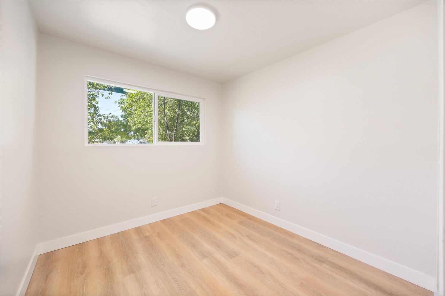 6018 San Juan Avenue