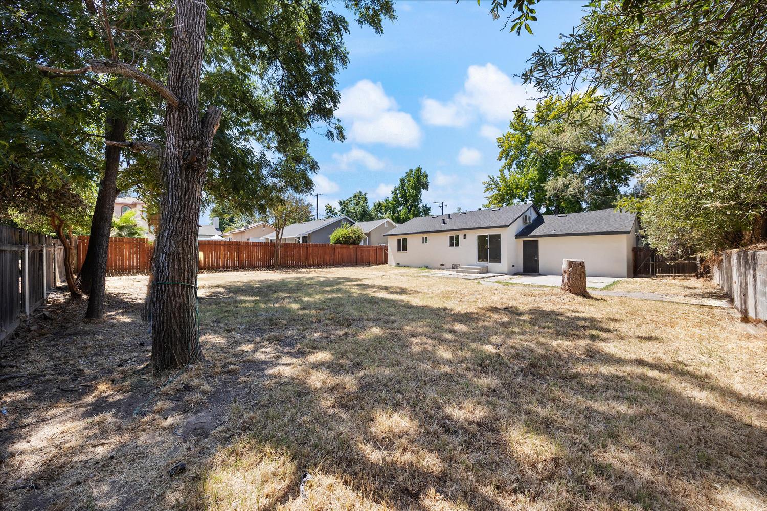 6018 San Juan Avenue