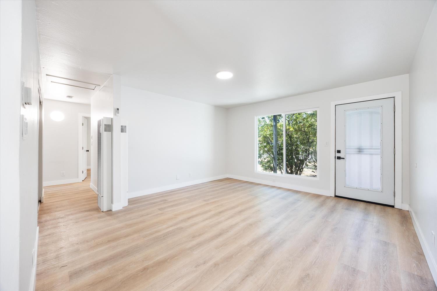 6018 San Juan Avenue