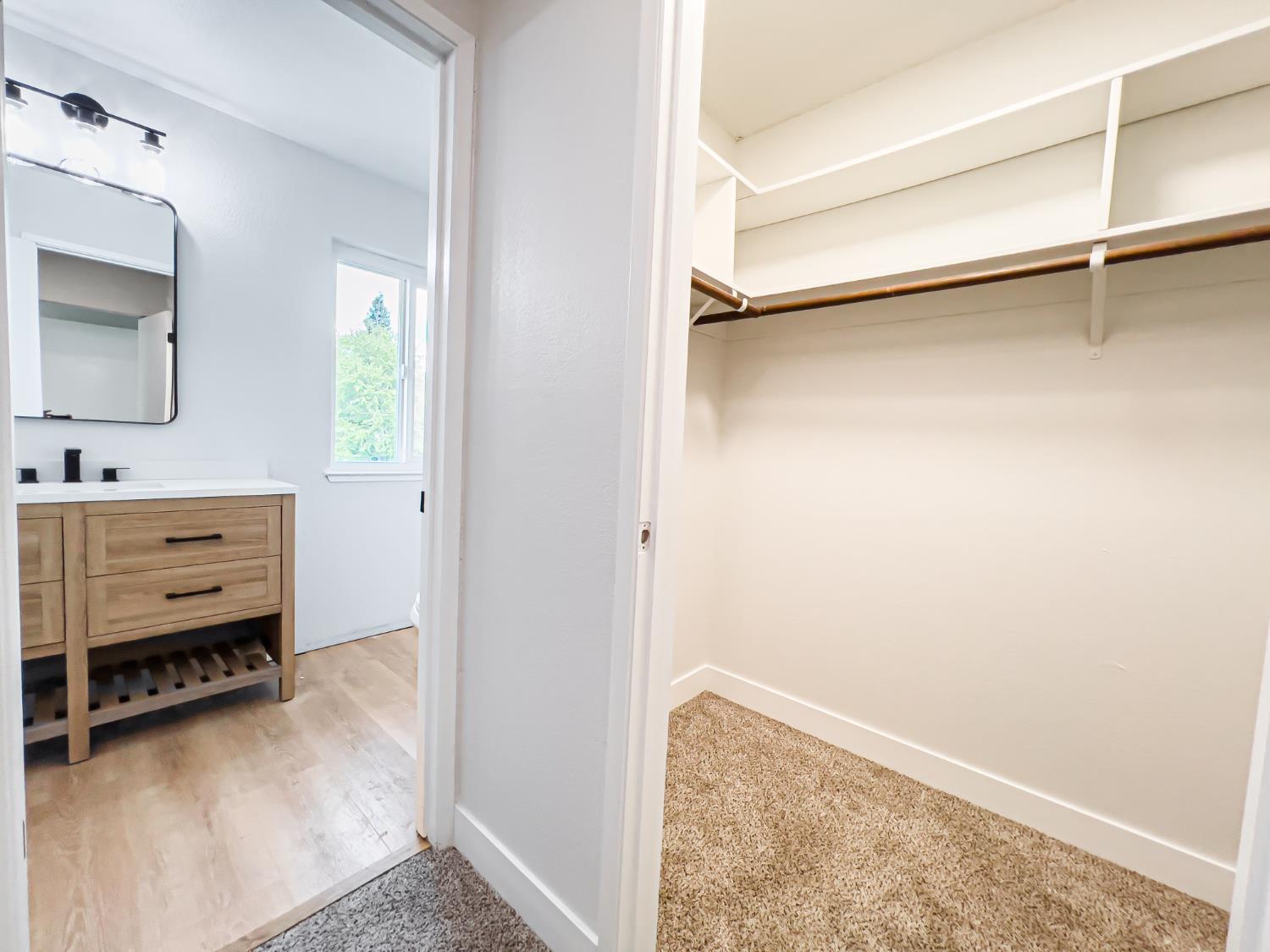 7606 Tierra Arbor Way