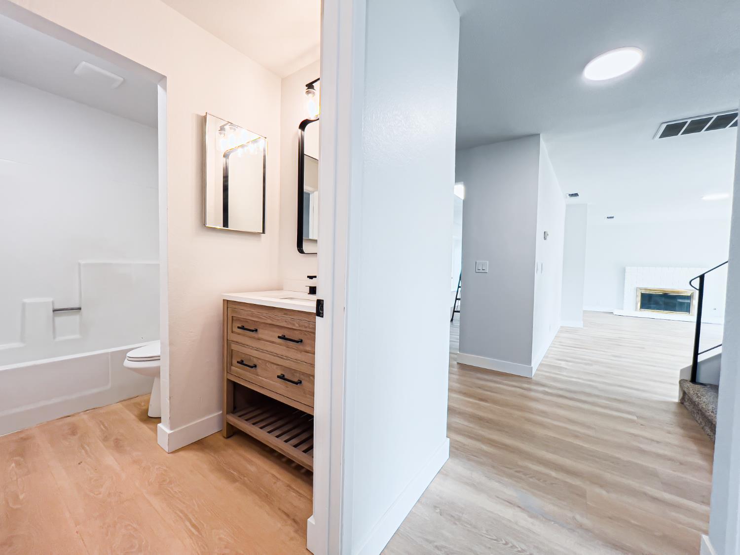 7606 Tierra Arbor Way