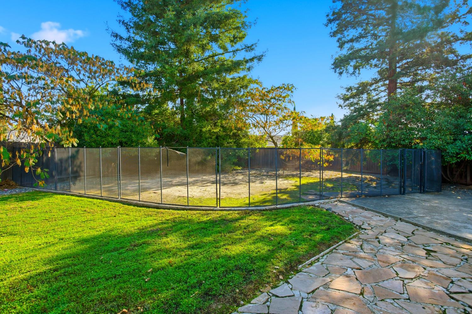 8282 Union Creek Way