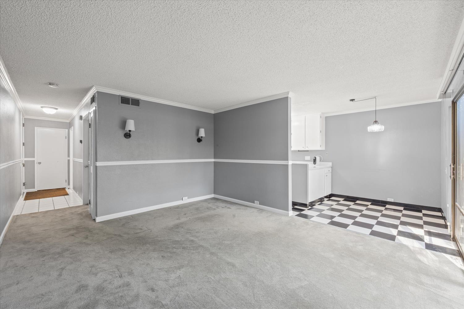 2241 Woodside Lane 4