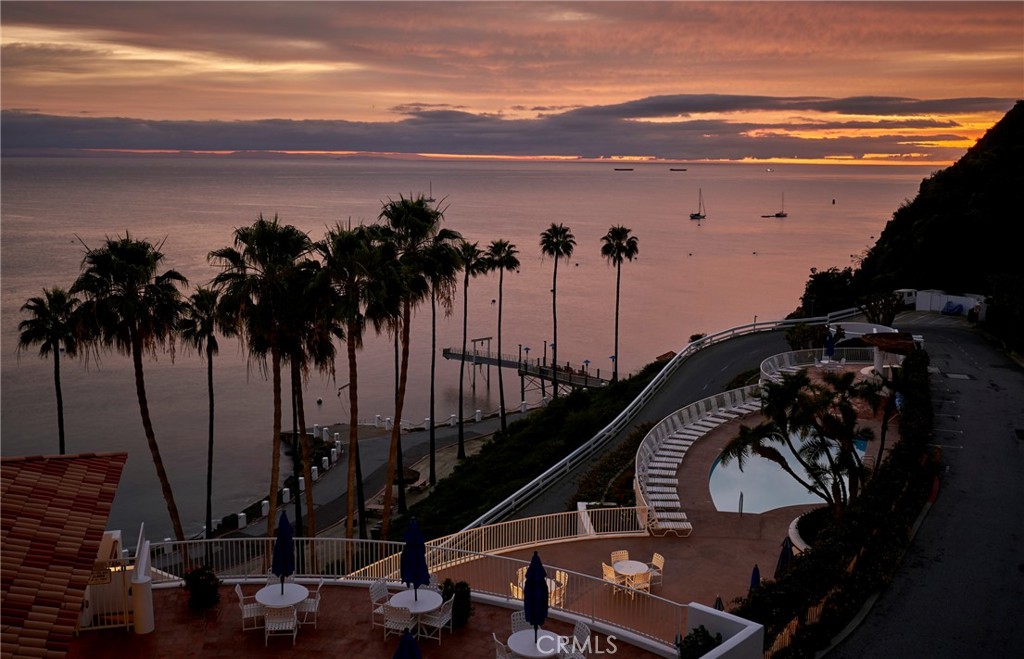 27 Camino De Flores 76