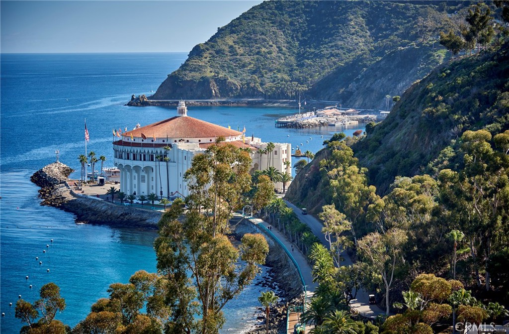 27 Camino De Flores 76