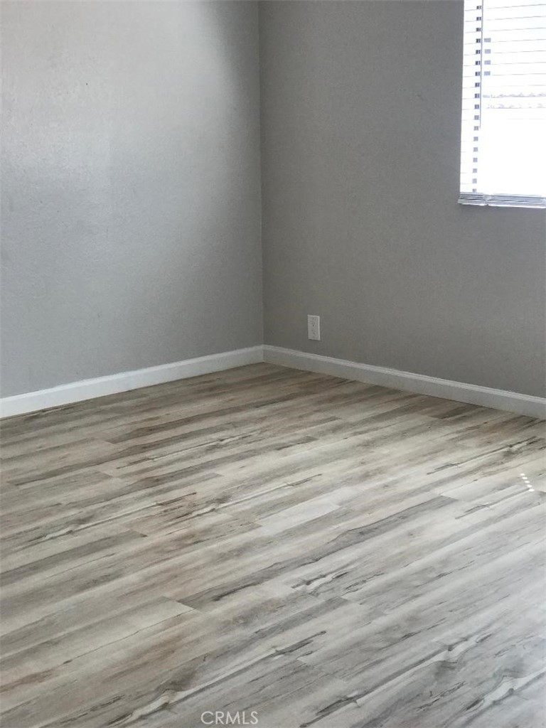 340 Clemente Avenue 29