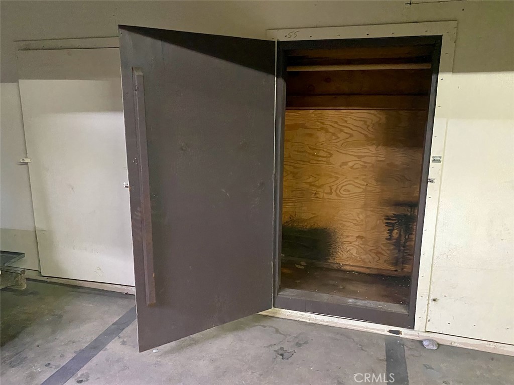 340 Clemente Avenue 29