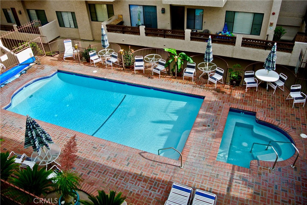 340 Clemente Avenue 29