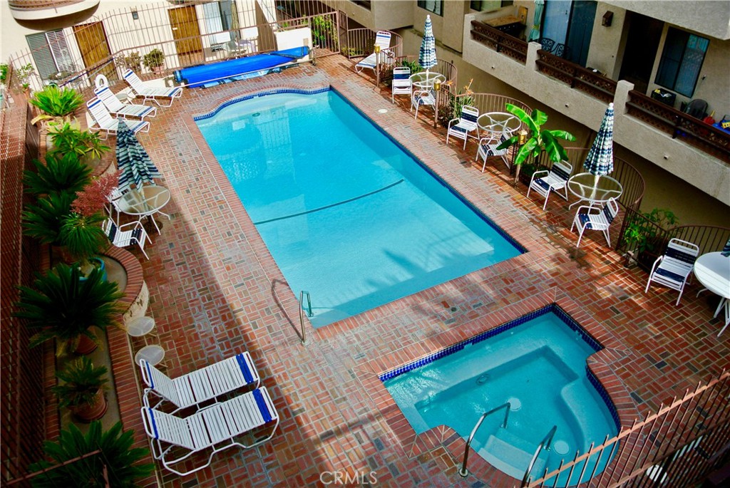 340 Clemente Avenue 29