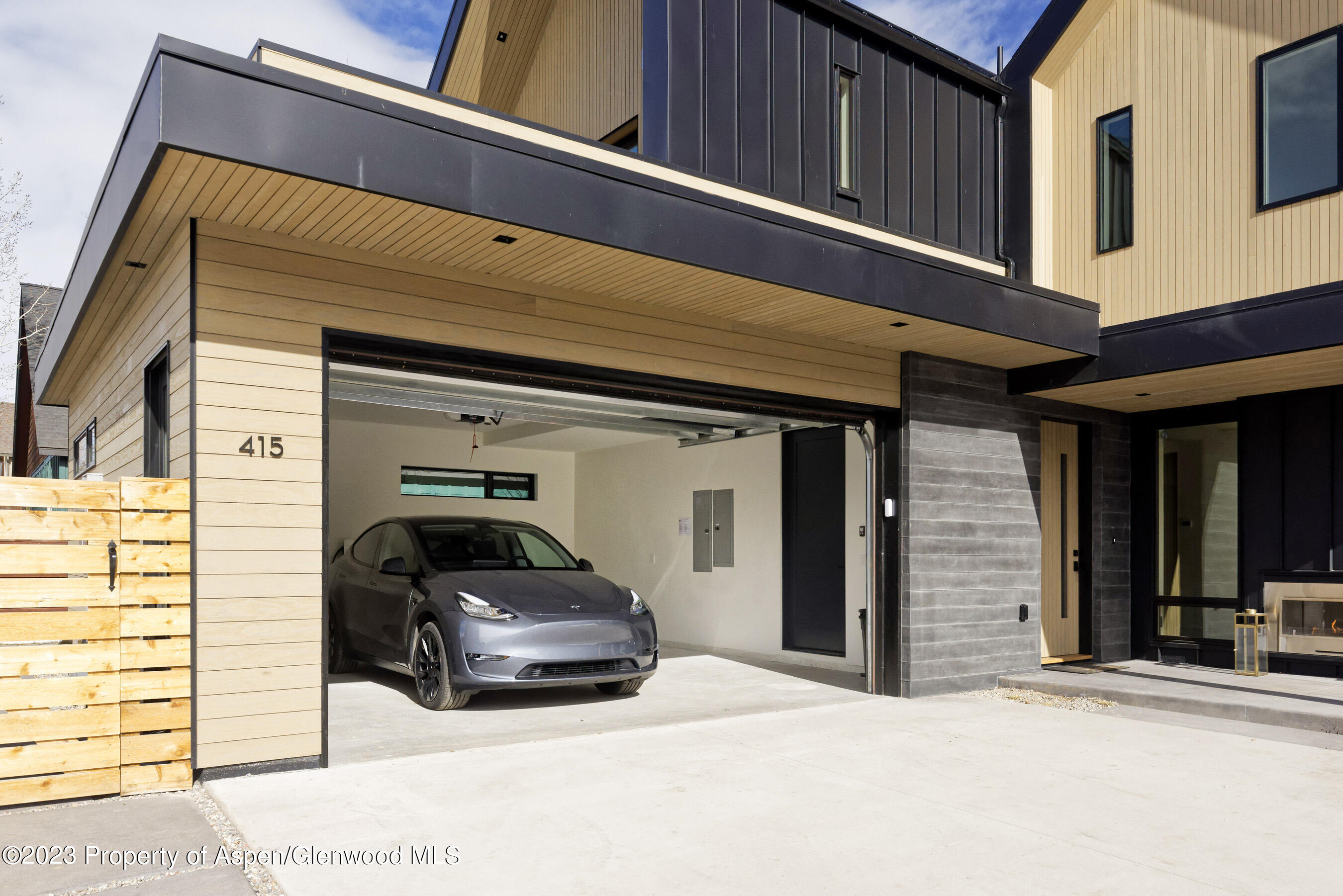 415 Meadow Court
