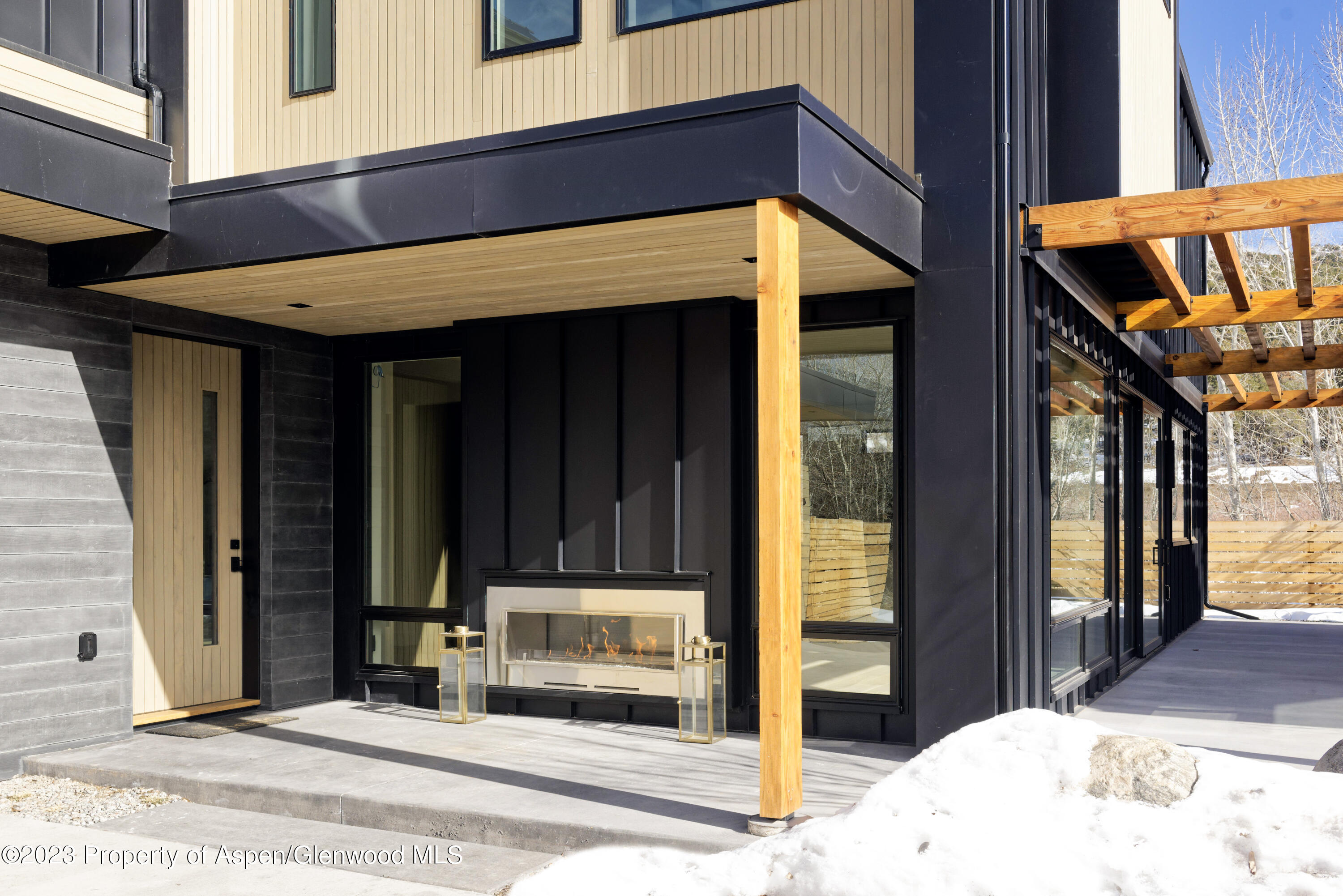 415 Meadow Court