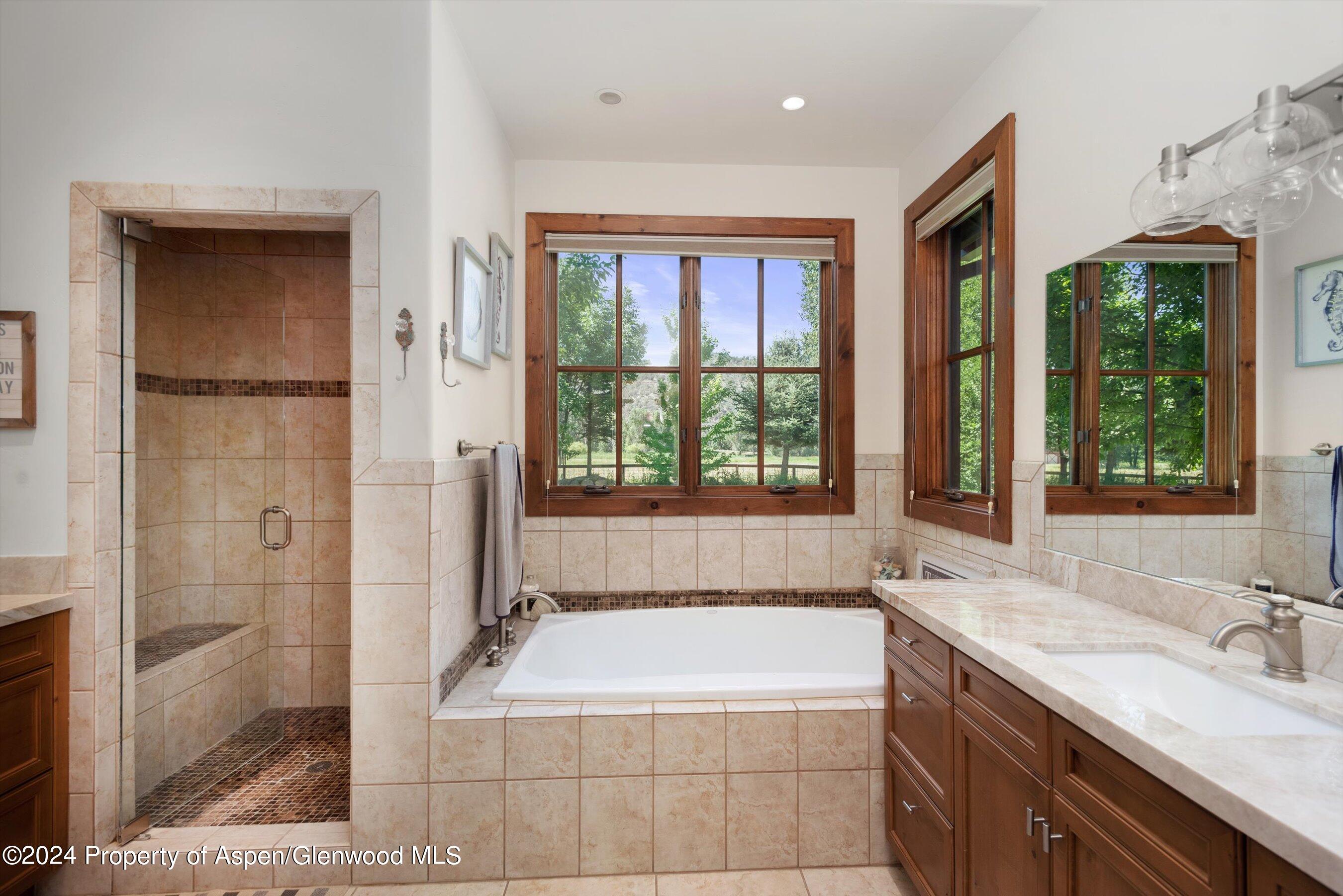 311 Sunflower Loop