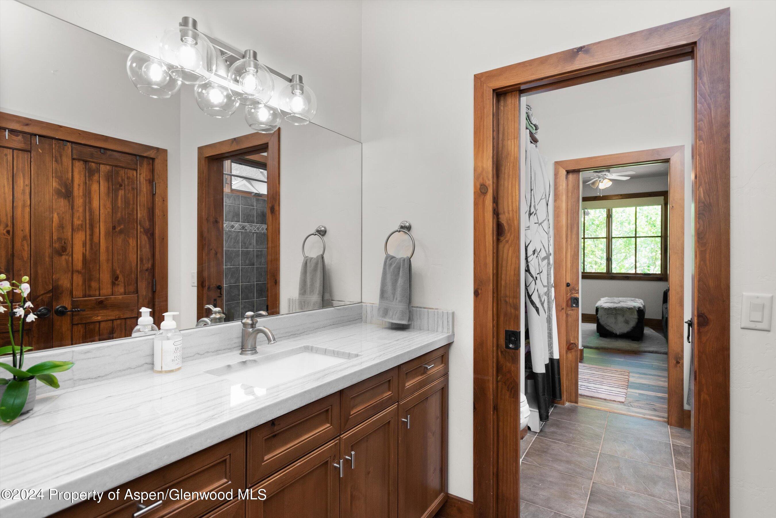 311 Sunflower Loop