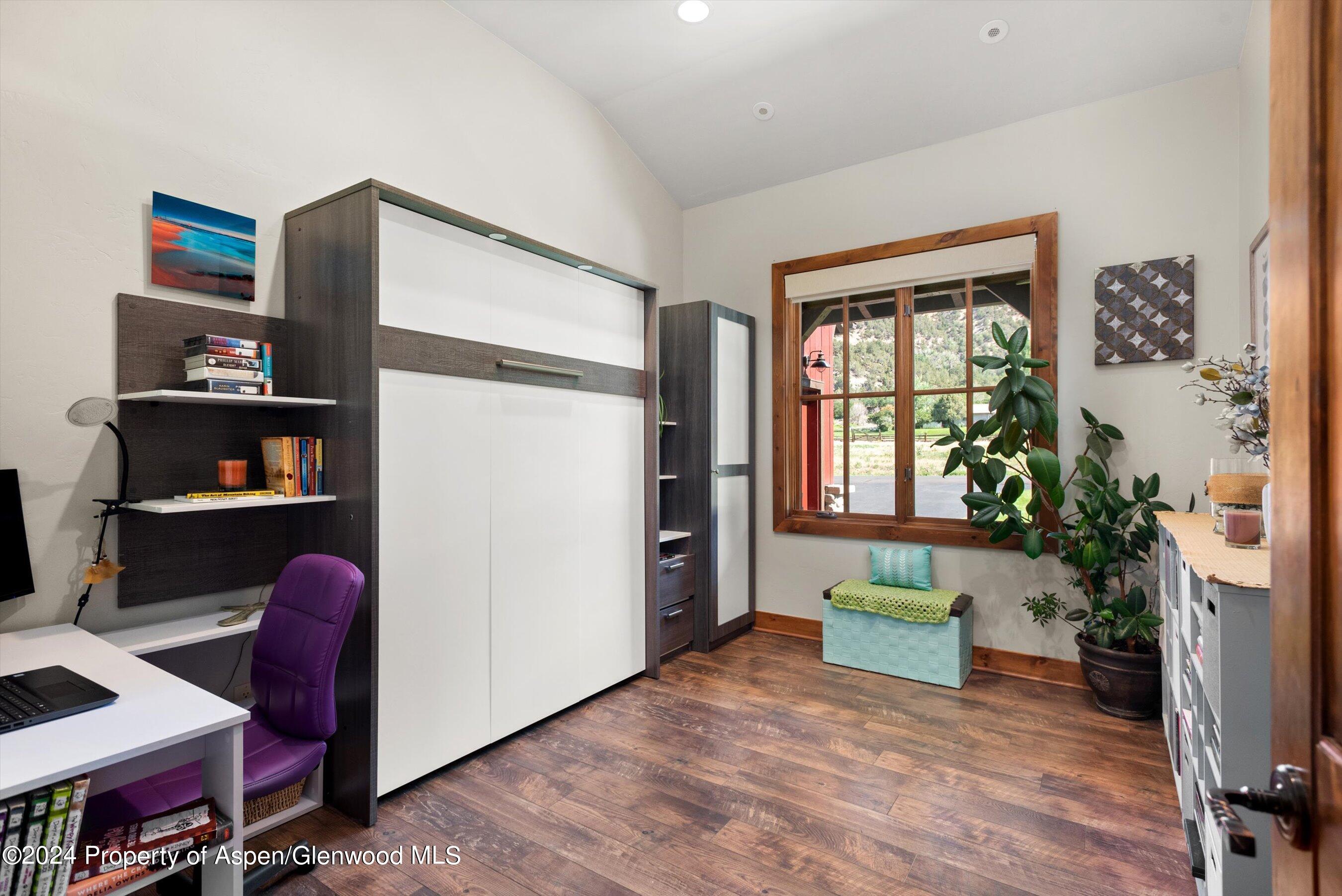 311 Sunflower Loop