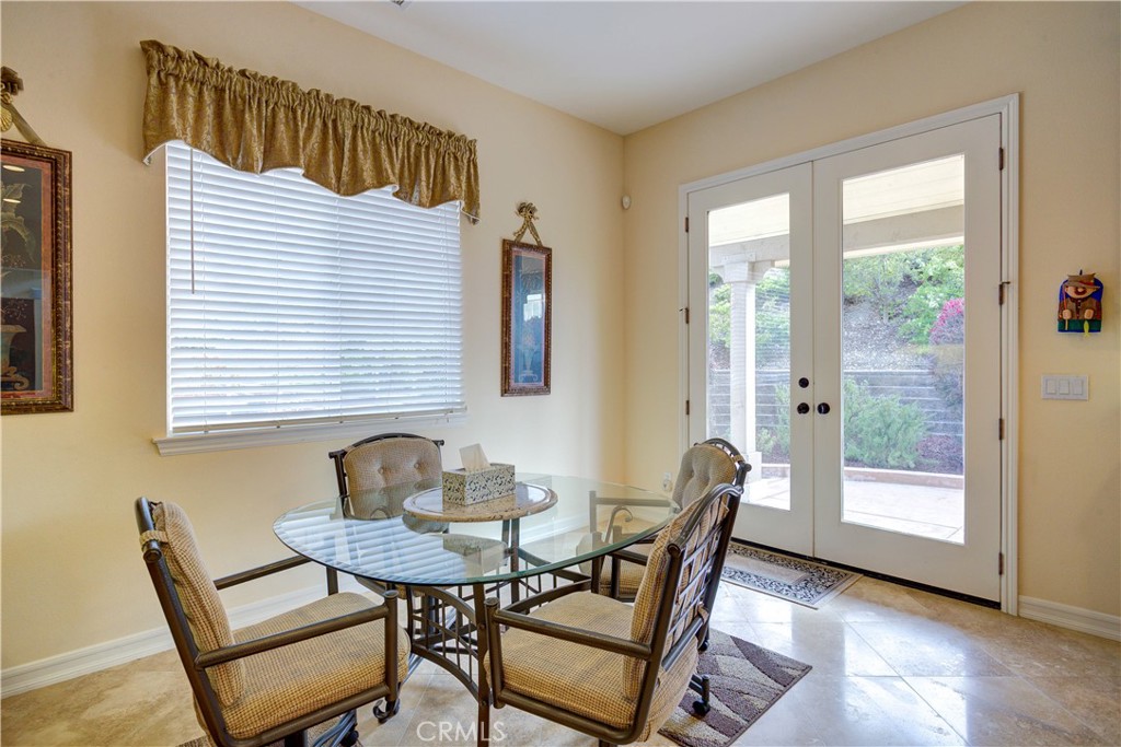 636 S Via Belmonte Court