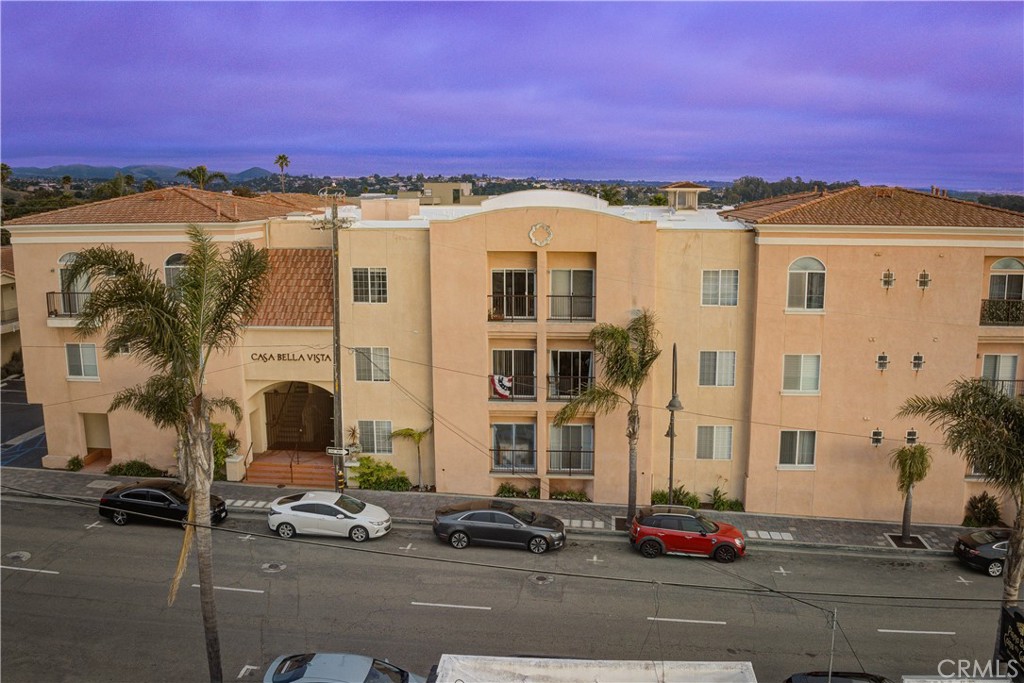 691 Price Street 207