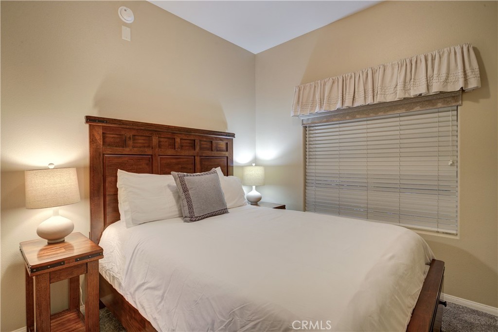 691 Price Street 207