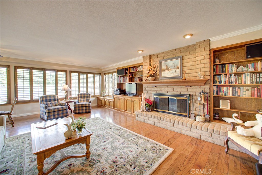 2731 Lorencita Drive