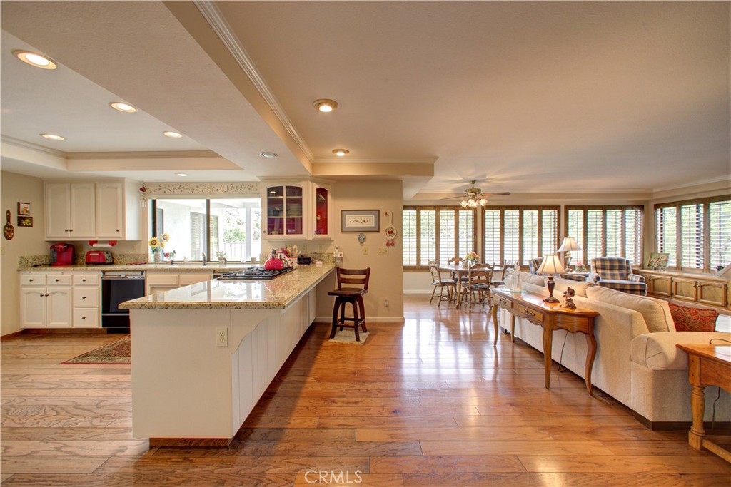 2731 Lorencita Drive