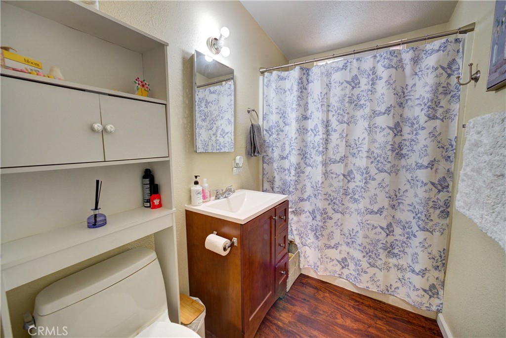 592 S - 592 1/2 Ninth St Street