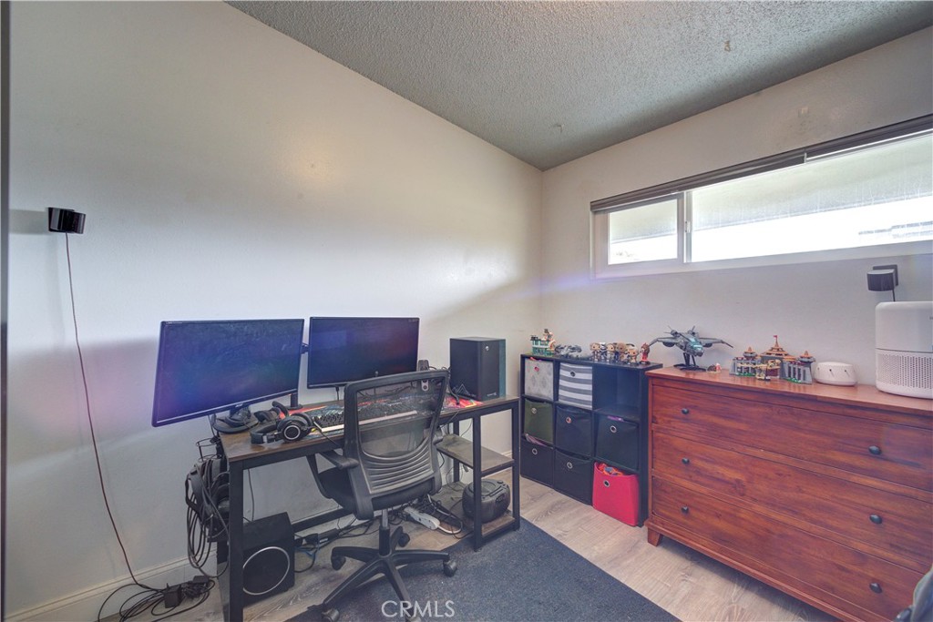 592 S - 592 1/2 Ninth St Street