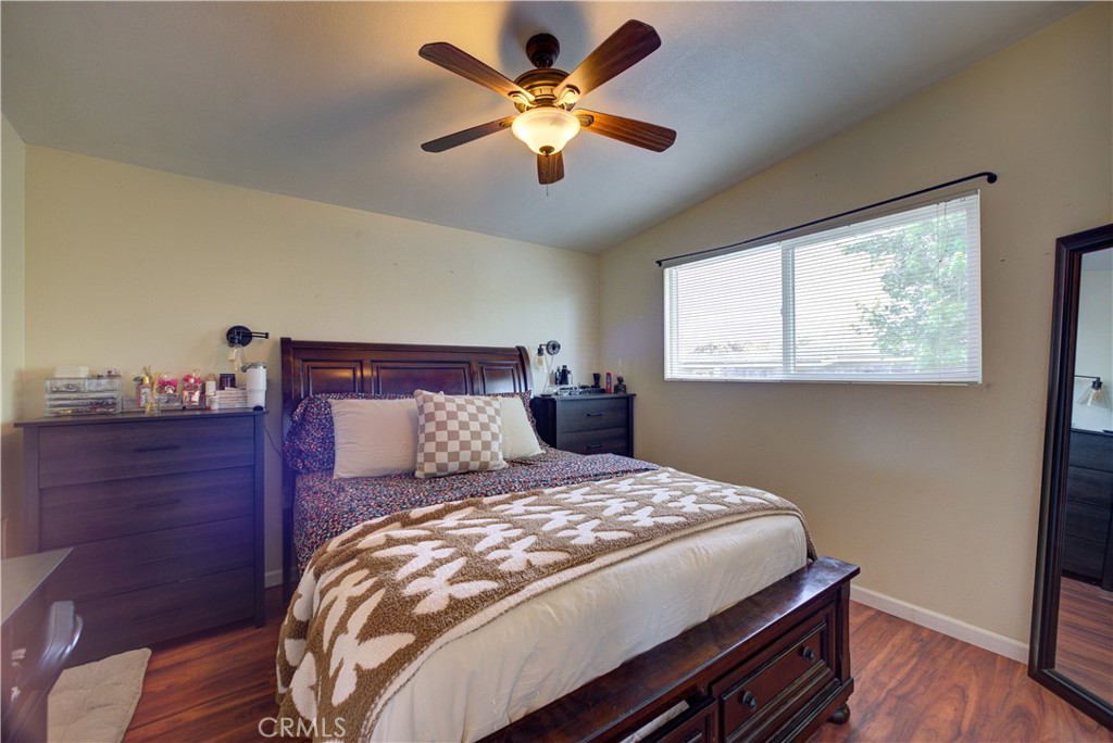 592 S - 592 1/2 Ninth St Street