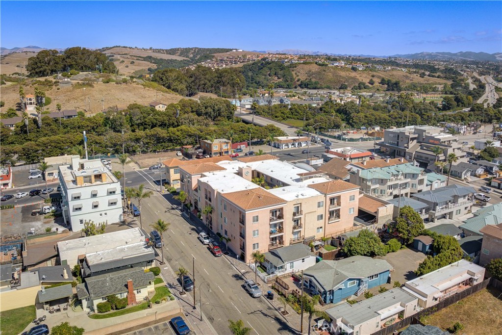 691 Price Street 203