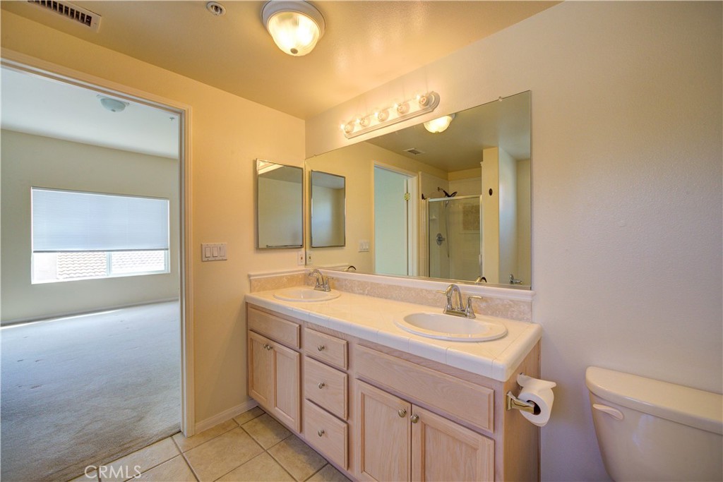 691 Price Street 203