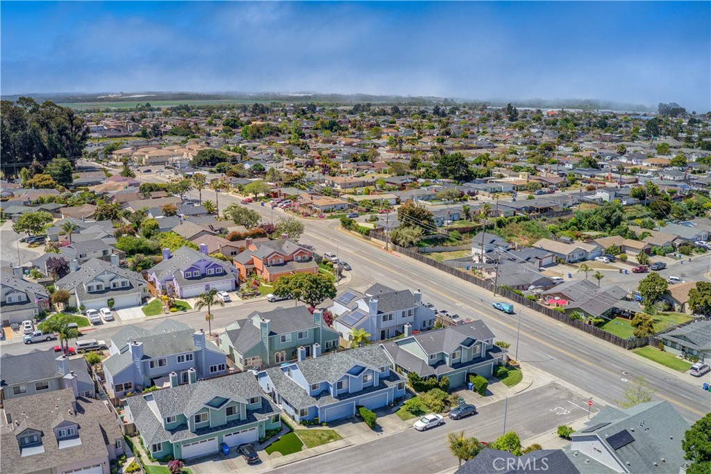 1155 Pacific Pointe Way